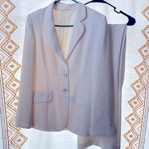NEXT White suit size 10